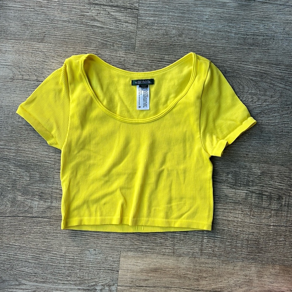 Lemon Color Cropped Scoop Neck Top